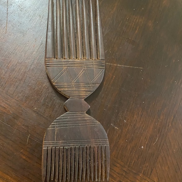 Afro Africa wood crafted and etched comb vintage - Picture 5 of 10